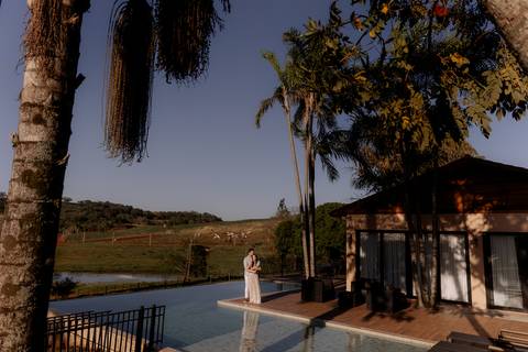 Ensaio pré wedding no campo'