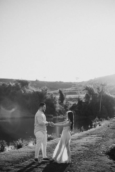 momento descontraído de casal '