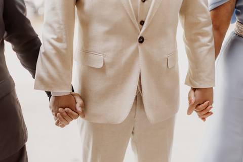 Entrada do noivo na igreja'