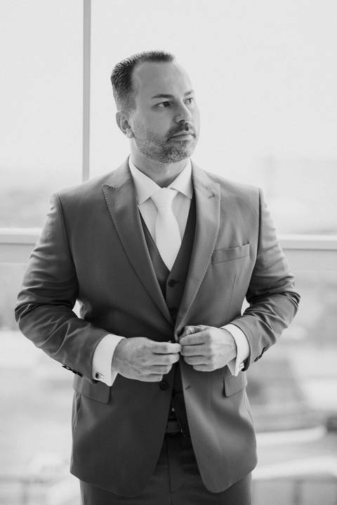 Inspiração de retrato para making of noivo'