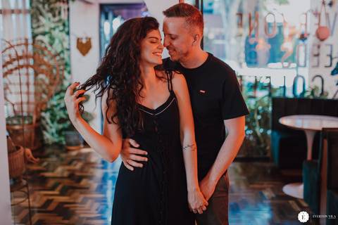 Ensaio Pré Wedding em um Café'