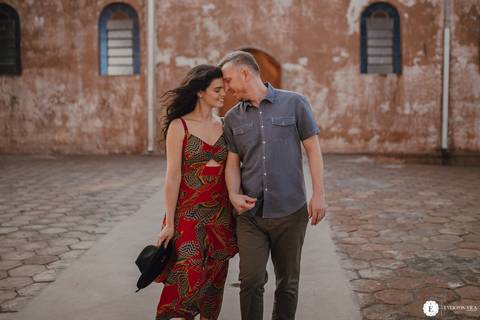 Inspiração de Ensaio Pré Wedding em Igreja Antiga'