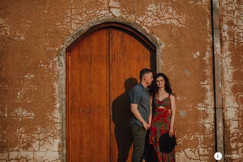 Inspiração de Ensaio Pré Wedding em Igreja Antiga'