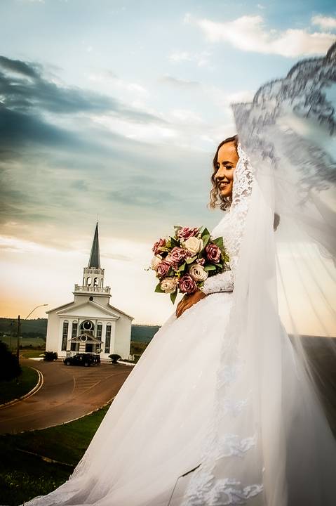 igreja são francisco  do gama  df -  noiva - previa de noiva -  por do sol '