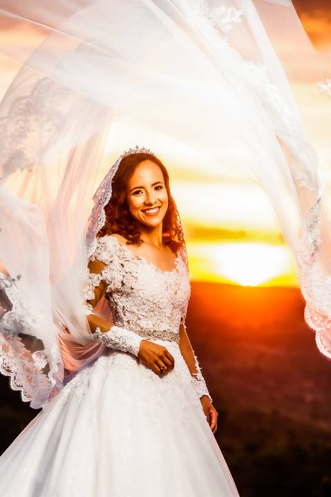 igreja são francisco  do gama  df -  noiva - previa de noiva -  por do sol '