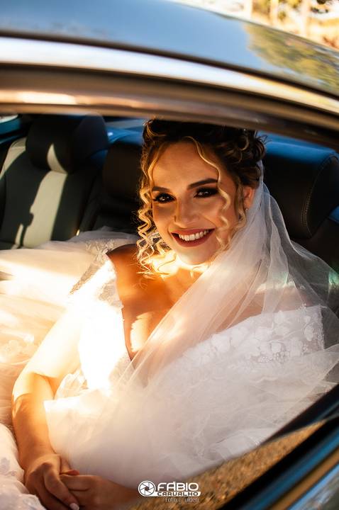 Casamento - casamento por do sol -Villa Liporoni - Evilynn e  William  - noiva no carro '