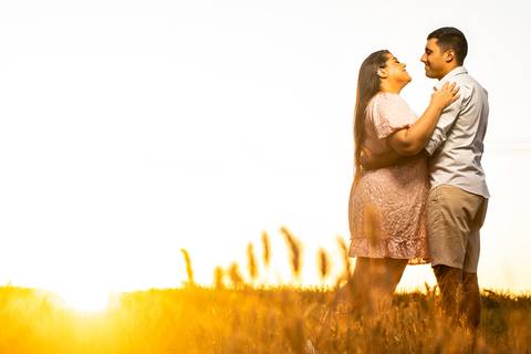 CASAL  PLANTAÇÃO  CEU AZUL  ENSAIO DE CASAL  POR DO SOL '