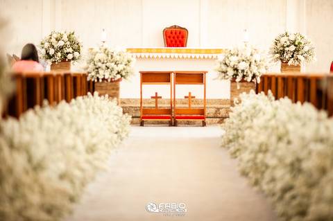 casamento igrejinha são Francisco decorada  - casamento pela manhã'