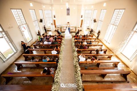 casamento igrejinha são Francisco decorada  - casamento pela manhã do alto  do mesanino '