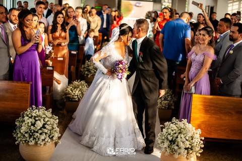 casamento Iza e wesley  -  casamento Igrejinha  -  casaemtno igreja são francisco do vale '