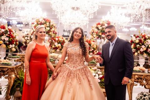 vdebutante carol , 15 anos carol,  
vó e neta  - mansão  brilante - gama '