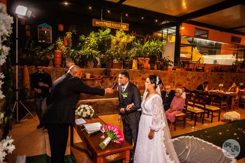 Casamento Daniela e Gilberto -cerimonia celeiro a brasileiro '