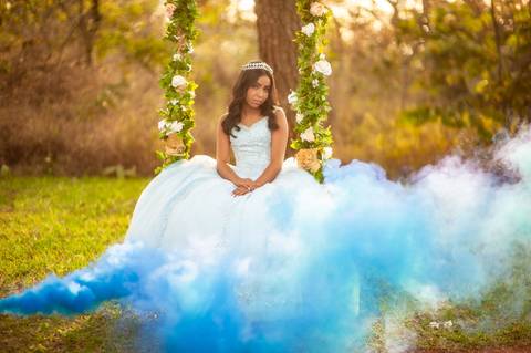 fotografia de debutante - 15 abis debutante  Isabela - ensaio de debutante - 15 anos - vestido azul de debutante  - por do sol debutante  '