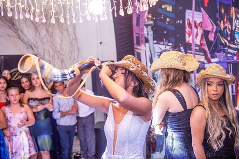 Festa de 15 anos - espaço hadassa  - balada  15 anos - '