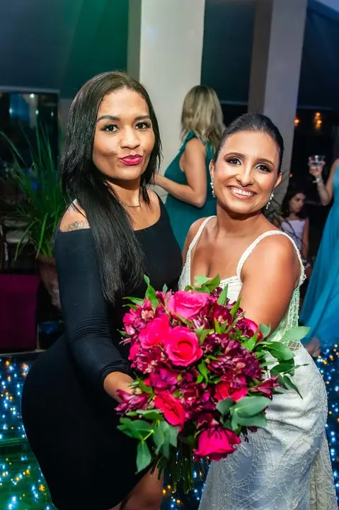 amiga buque  e  noiva '