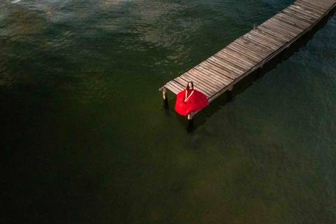 vestido vermelho  - ensaio de princesa -  debutante  15 anos - erminda dom bosco  por do sol'