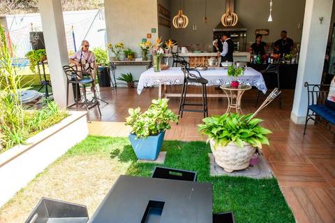 festa de 70 anos  -  festa de adulto - desta em casa '