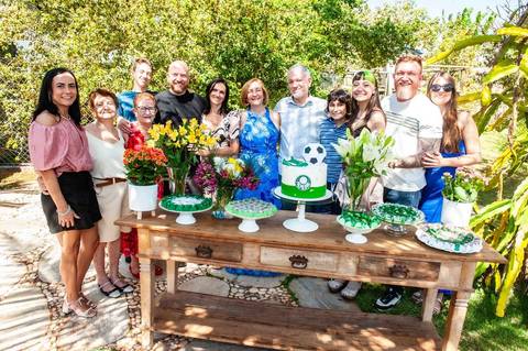 festa de 70 anos  -  festa de adulto - desta em casa '