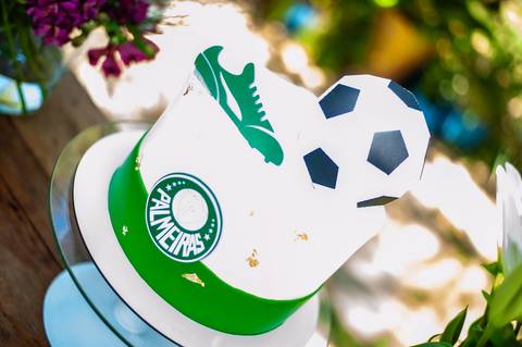 festa de 70 anos  -  festa de adulto - desta em casa '