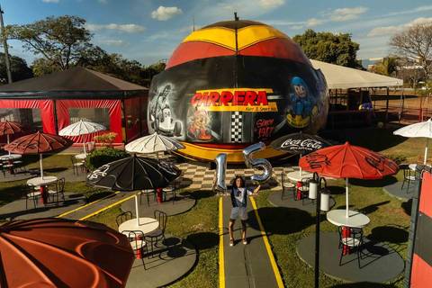 carreia   - ensaio  de debutante  - ensaio externo  - restaurante carreira - festa de 15 anos '