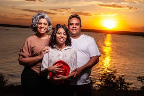 carreia   - ensaio  de debutante  - ensaio externo  - restaurante carreira - festa de 15 anos  - ponte JK '