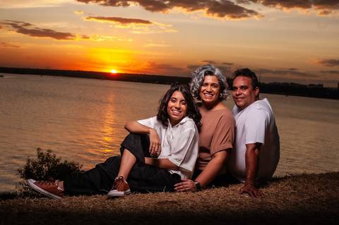 carreia   - ensaio  de debutante  - ensaio externo  - restaurante carreira - festa de 15 anos  Ponte JK'