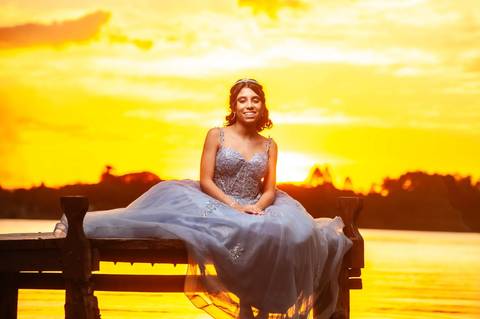   Erminda dom  bosco   - ensaio da debutante -   vestido de princesa  - '