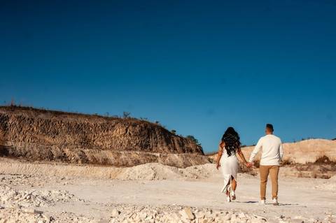 pre wedding - ensaio de casal - ensaio romantico - duna de areia -'