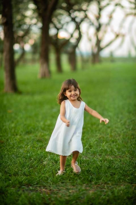 Ensaio de gestante - ensaio fotografico  de gestante  - vestido  brando para gestante '