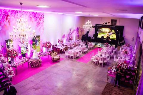 festa de 15 anos  espaço hadassa  gama  princesa Júlia '