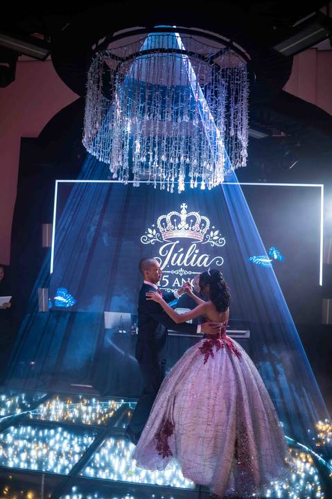 festa de 15 anos  espaço hadassa  gama  princesa Júlia '
