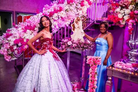 festa de 15 anos  espaço hadassa  gama  princesa Júlia '