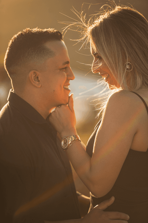 dunas - casal-prewedding-brasilia-samanbaia-drone-dji- foto-aeria-criatividade-vestido-laranja'