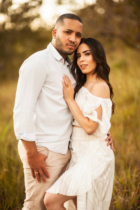 ensaio prewendding - carla e gabrial - casal  na cachoeira - vestido laranja - ensaio de casal - cachoeira - '