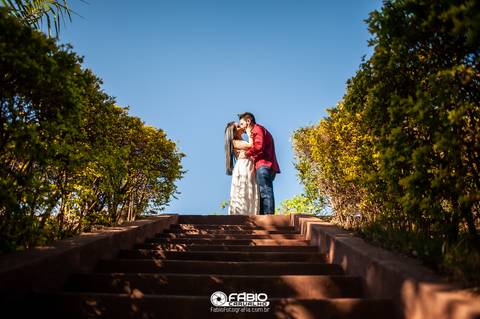 haras do morro - casal - prewedding- casl - brusa xadres e vestido branco - cowtry - ensaio de casal  - casamento '
