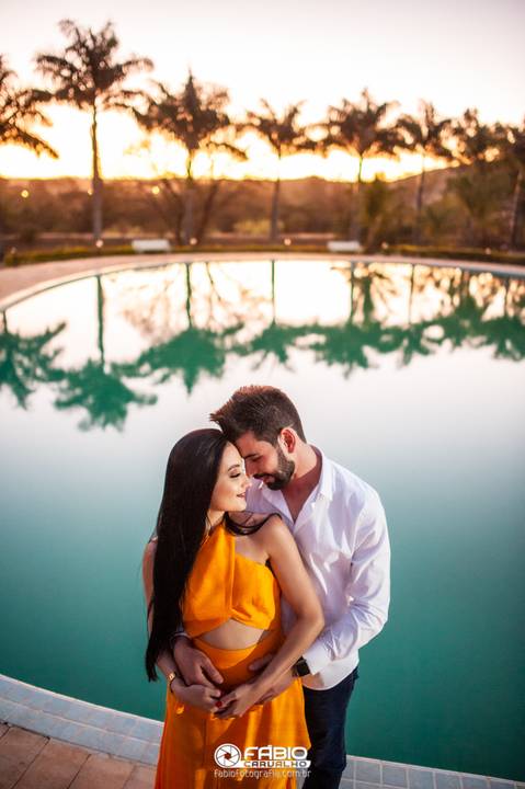 haras do morro - casal - prewedding- casl - brusa xadres e vestido branco - cowtry - ensaio de casal  - casamento '