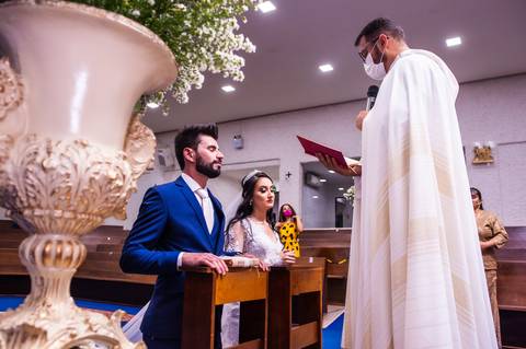 igreja santa mae de Deus - mansão itapuan - casamento  - dhaiany e humberto - grande dia - casamento catolico - na rinha de casamento em santa maria  df - fotografo de casamento '