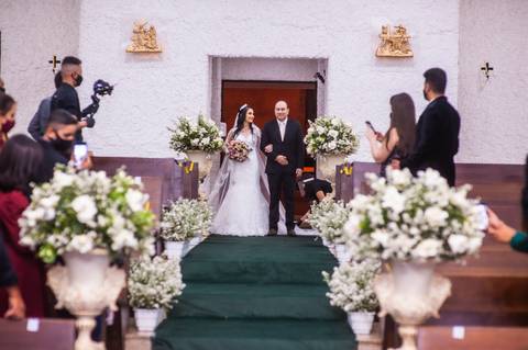 igreja santa mae de Deus - mansão itapuan - casamento  - dhaiany e humberto - grande dia - casamento catolico - na rinha de casamento em santa maria  df - fotografo de casamento '