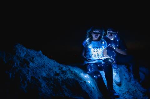 dunas  de areia  - casal - ensaio de casal - pre-weedding - ensaio fotográfico em brasília  - vestido verde- amor na fotografia - '