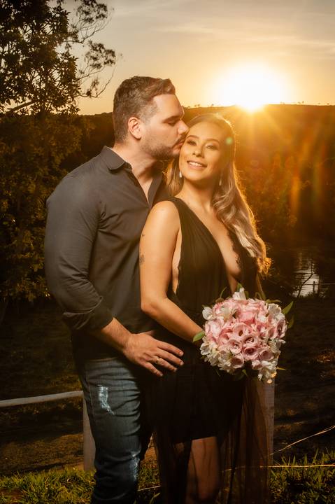 fazenda - fazenda apoena - casal - ensaiodecasal - ensaio apoema - preweddind - Any e Ad - dia de sol  -  ensaio rustico'