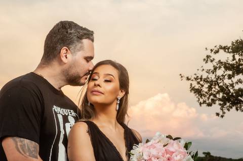 fazenda - fazenda apoena - casal - ensaiodecasal - ensaio apoema - preweddind - Any e Ad - dia de sol  -  ensaio rustico'