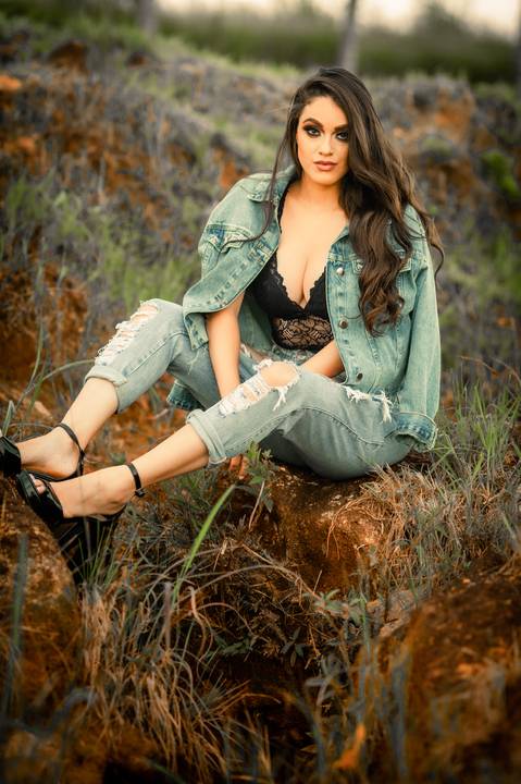 ensaio fotografico - ensaio feminino - fotografia de  mulher  - ensaio fotografico no gama - ensaio fotografico na santa maria  - make up - por do sol '