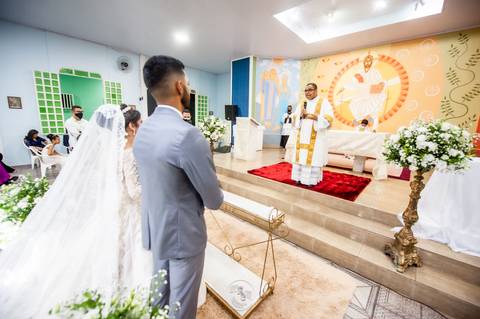 casamento - casamento católico - casamento Thalia e tiago - casamento em santa maria - wedding - ensaio de casal - felizes para sempre - casamento na pandemia -  casal '