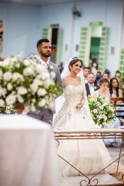 casamento - casamento católico - casamento Thalia e tiago - casamento em santa maria - wedding - ensaio de casal - felizes para sempre - casamento na pandemia -   casal noivos '