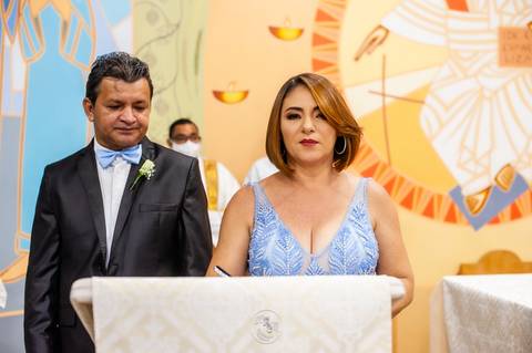 casamento - casamento católico - casamento Thalia e tiago - casamento em santa maria - wedding - ensaio de casal - felizes para sempre - casamento na pandemia -  assinatura padrinho'