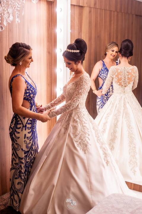 casamento - casamento católico - casamento Thalia e tiago - casamento em santa maria - wedding - ensaio de casal - felizes para sempre - casamento na pandemia -  mae e noiva '