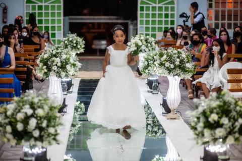 casamento - casamento católico - casamento Thalia e tiago - casamento em santa maria - wedding - ensaio de casal - felizes para sempre - casamento na pandemia -  florista '