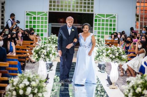 casamento - casamento católico - casamento Thalia e tiago - casamento em santa maria - wedding - ensaio de casal - felizes para sempre - casamento na pandemia -  padrinhos '