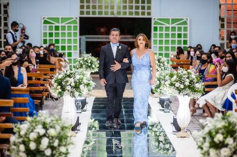 casamento - casamento católico - casamento Thalia e tiago - casamento em santa maria - wedding - ensaio de casal - felizes para sempre - casamento na pandemia - padrinhos '