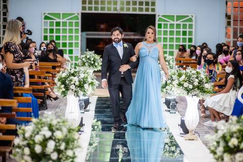 casamento - casamento católico - casamento Thalia e tiago - casamento em santa maria - wedding - ensaio de casal - felizes para sempre - casamento na pandemia -  padrinhos '